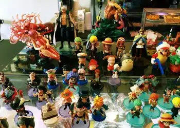 figurines